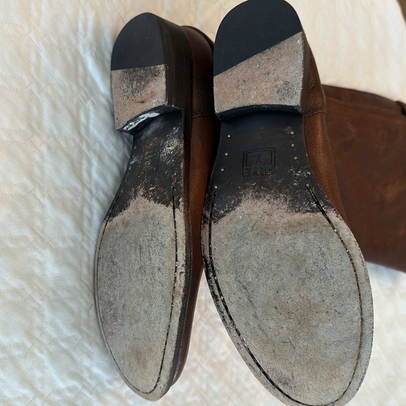 Frye Melissa Button Back Zip boots -size 7.5- Brown - Picture 5 of 5